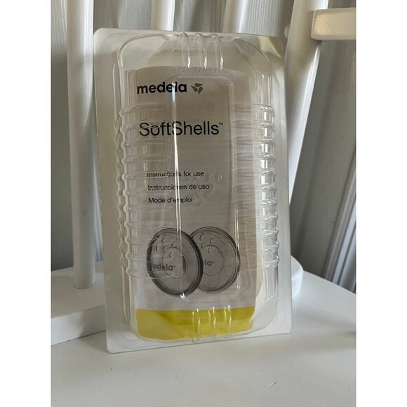 Medela Soft Shells NEW - Picture 1 of 2
